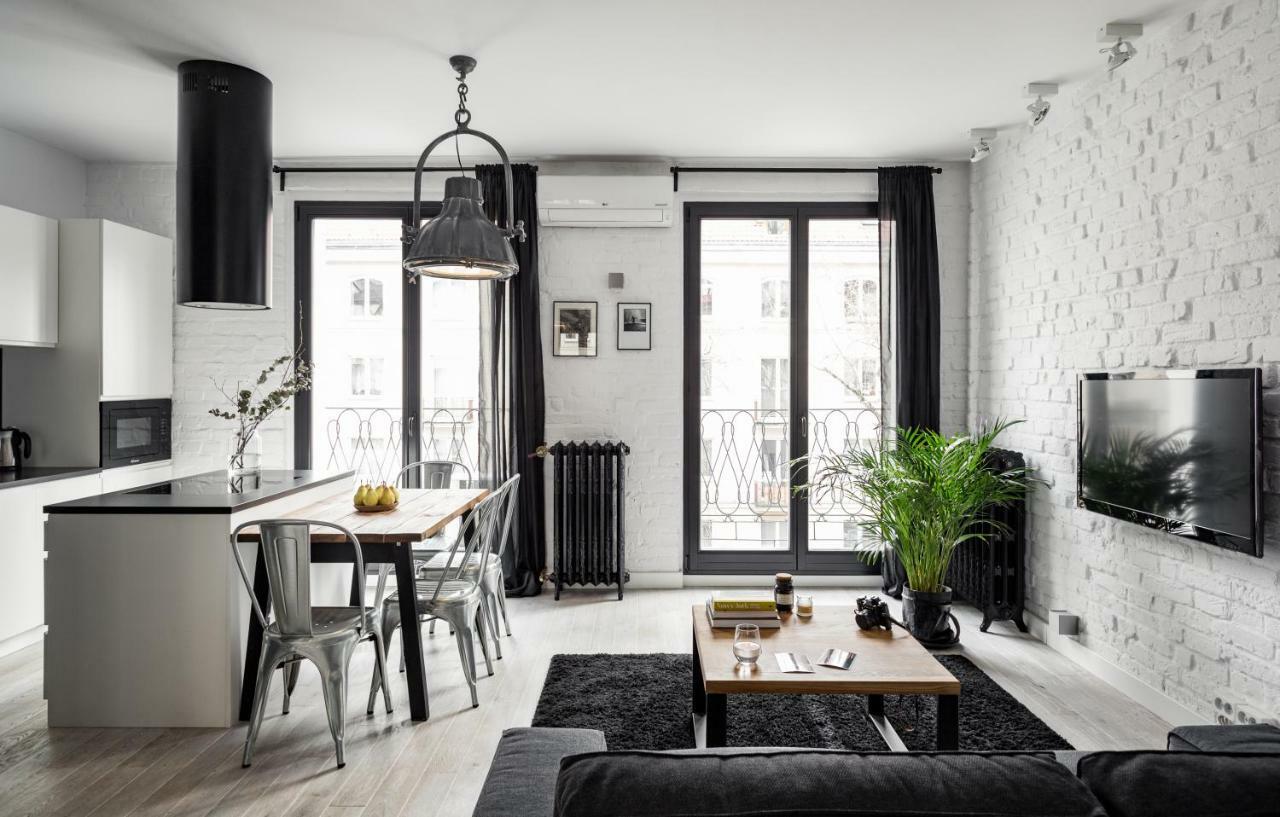 Gorska Apartament ワルシャワ エクステリア 写真