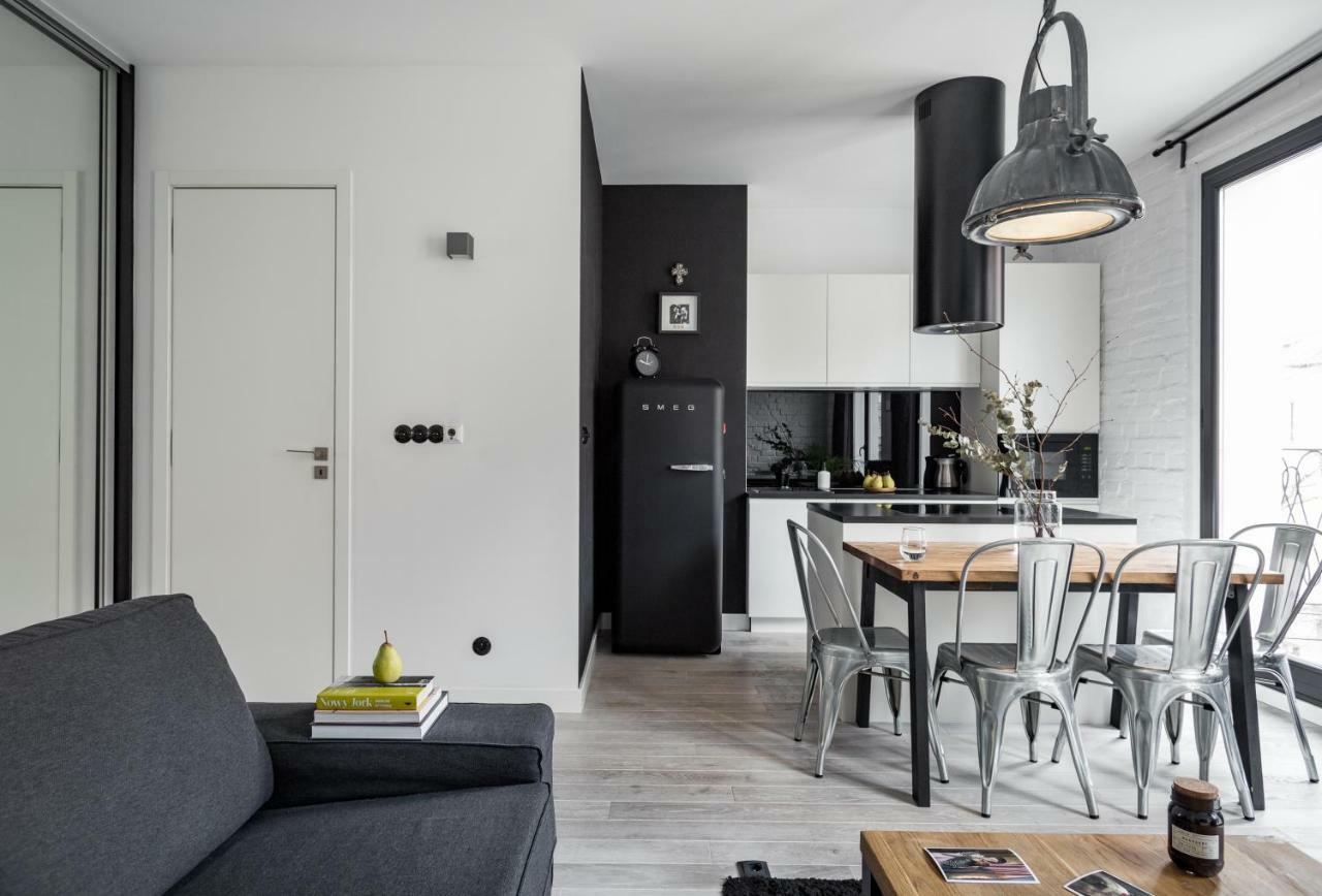 Gorska Apartament ワルシャワ エクステリア 写真